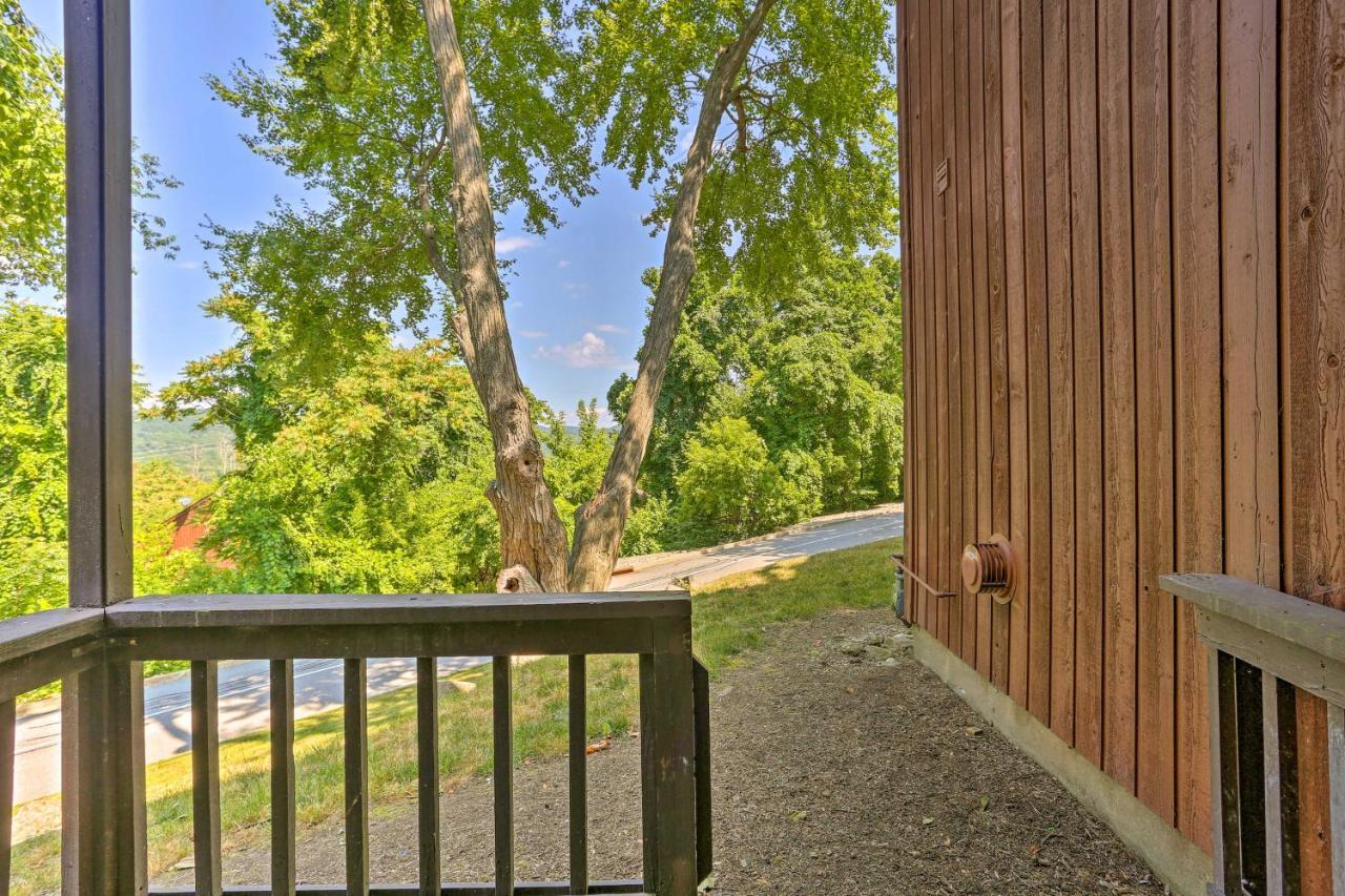 Sun-Lit Vernon Condo Less Than 2 Mi To Ski Resort! Exterior foto